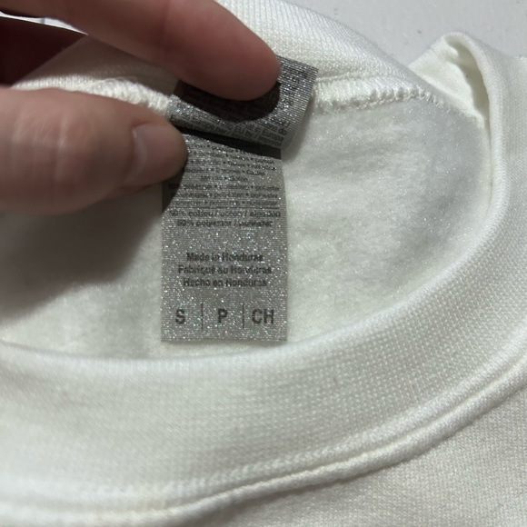 Taylor Swift Crewneck - Picture 5 of 9